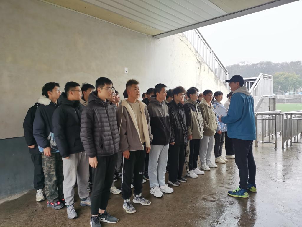 探球体育欧冠直播
